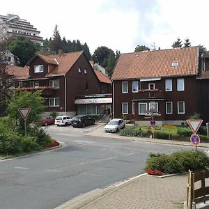 Hotel Pension Am Kurmittelhaus